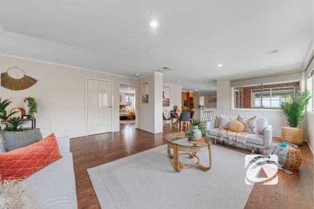 SPACIOUS HOME IN HENTY PARK ESTATE - Photo 3