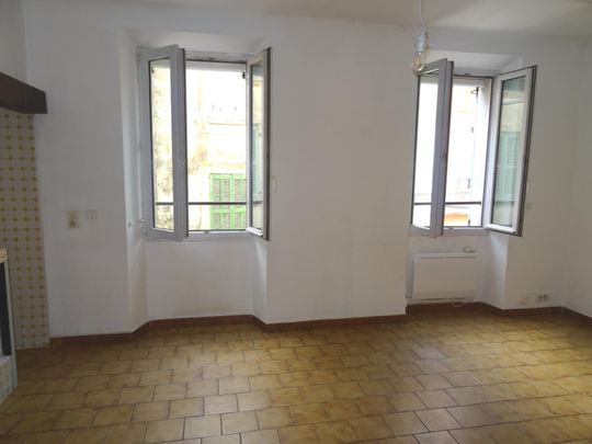 Location Appartement 2 pièces 41m² MONTAUROUX 83440 - Photo 1