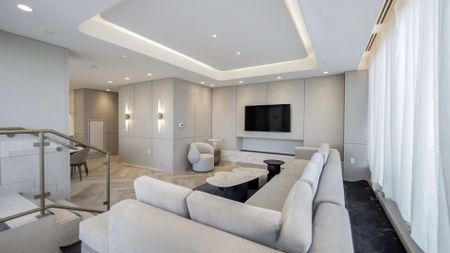 For Lease - 1415 Dundas Street Unit# 413, Oakville, Ontario - Photo 2