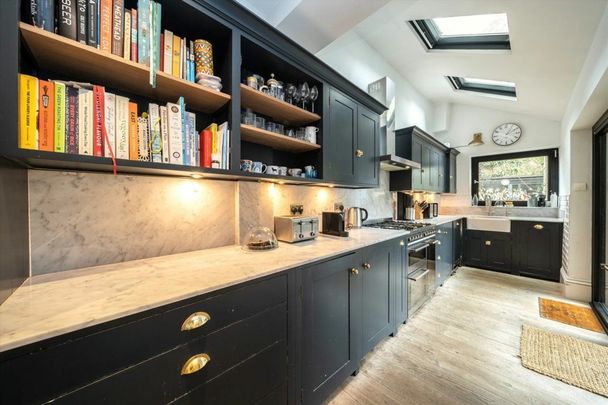 Gowlett Road, East Dulwich, SE15 - Photo 1