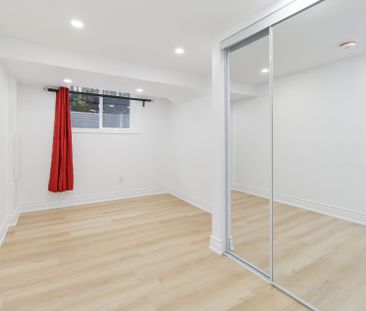 For Lease - 233 Maurice Drive Unit# Lower unit, Oakville, Ontario - Photo 1