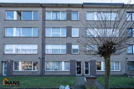 Appartement op de 3de verdieping met mogelijkheid tot garagebox. - Photo 2