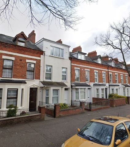 22 Rugby Avenue, Holylands, Belfast BT7 1RG - Photo 4