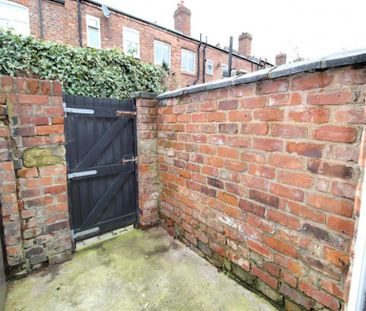 2 Bedroom Terraced To Let - Photo 1