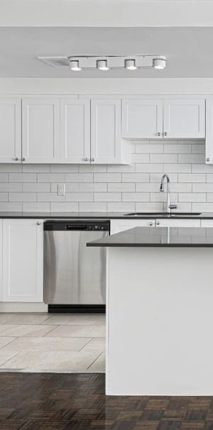 Gloucester St and Isabella St - Photo 1