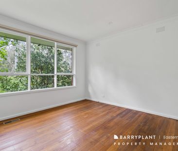 Beautifully Refurbished Home in a Prime Location! - Photo 5