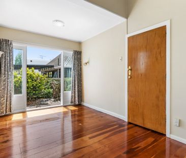 Iconic on Armadale - Character DGZ Bungalow on Corner Section - Photo 5