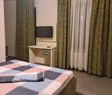 Vila P+1E, 7 camere, curte amenajata - zona Mall, George ... - Photo 4