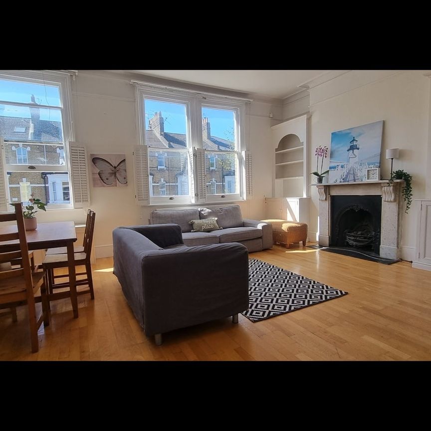 4 Bed Maisonette, Geraldine Road, SW18 - Photo 1