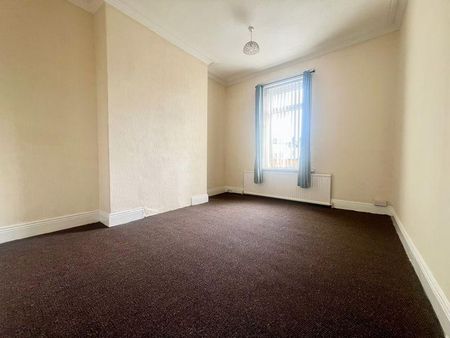 5 bedroom terraced house to rent - Photo 5