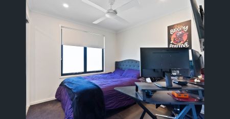 Spacious Four Bedroom Townhouse in Resort-Style Complex - Photo 4