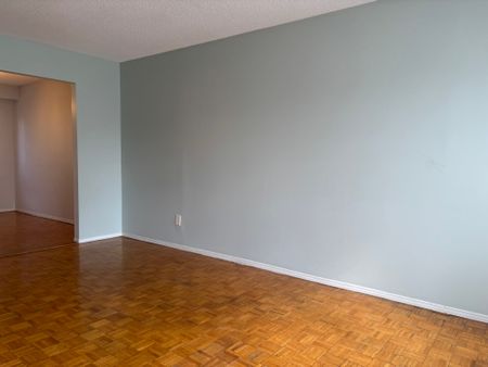 For Lease - 92 Berner Trail, Toronto, Ontario - Photo 3