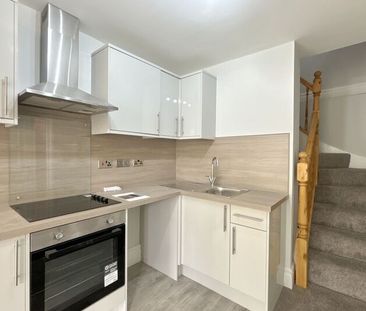 Flat 2, Beck House, 3 West Parade Road, Scarborough - Photo 4