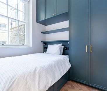 2 Bed Flat, Winchester Street, SW1V - Photo 2