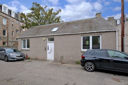 1 Bed Flat, Walker Lane, AB11 - Photo 5