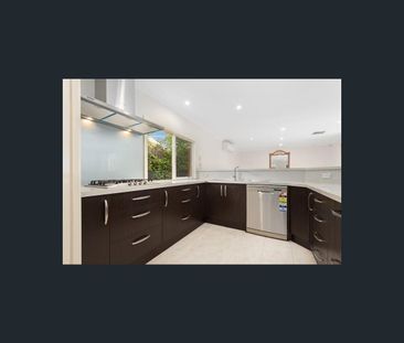 7 Locksley Road, Ivanhoe, Vic 3079 - Photo 4