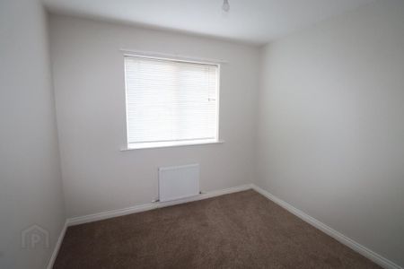 10 Bates Park, Greenisland, Carrickfergus, BT38 8LG - Photo 3