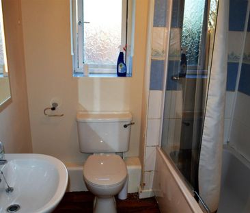 Russell House Sandy Lane Radford Coventry CV1 4BD - Photo 2