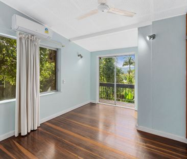 4 Tanner Crescent, Stratford QLD 4870 - House For Rent | Domain - Photo 2