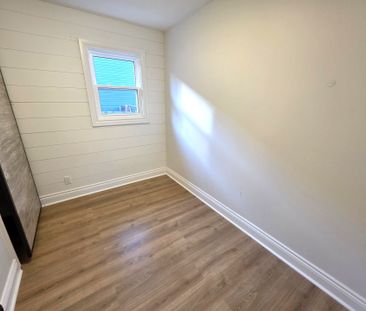 For Lease - 235 Bayview Avenue, Georgina, Ontario - Photo 1