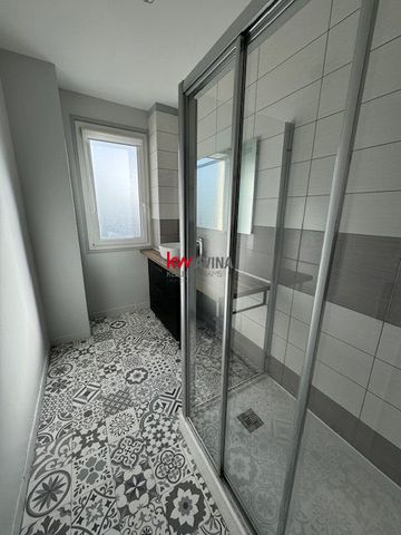 Appartement à louer, 3 pièces - Dunkerque 59140 - Photo 2