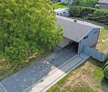 For Lease - 26 Majestic Drive, South of Baseline to Knoxdale, Ontario - Photo 3