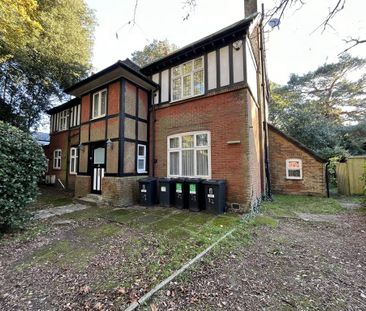 3 bedroom flat to rent - Photo 5