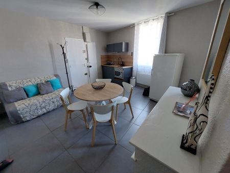 Appartement 2 pièce(s) 1 chambre(s) 32.7 m² - Photo 2