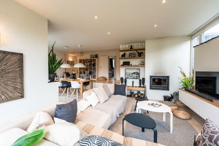 1410, Waterloo - Photo 3