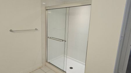 For Lease - 18 Hammermeister Street Unit# Upper, Kitchener, Ontario - Photo 2