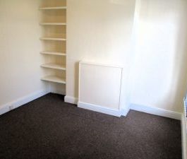 GARNET STREET, MIDDLESBROUGH, TS1 4DW - Photo 2