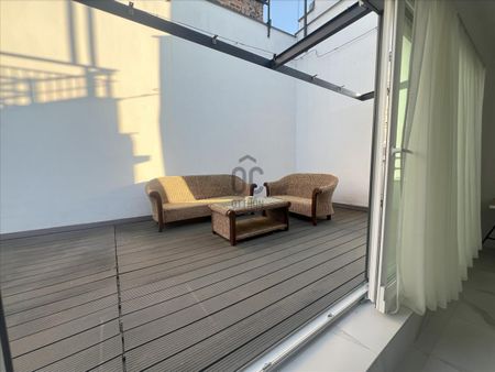 Kiadó újszerű állapotú lakás - Budapest VI. kerület - Photo 4