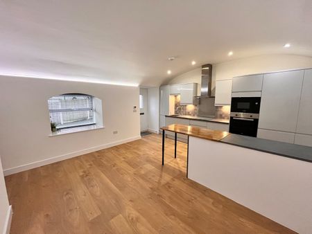 1 Bed Flat, Conygre Road, BS34 - Photo 2