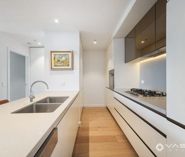 Spectacular North-Facing Apartment with Panoramic Darling Harbour &... - Photo 5