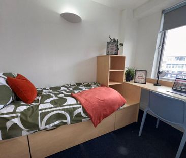 Studio to rent - Photo 5