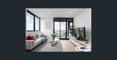 2 Bed Apartment with City and Harbour Bridge Views - Photo 2