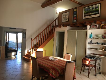 APPARTEMENT T5 AVEC TERRASSE ET GARAGE - SARCEY - Photo 2