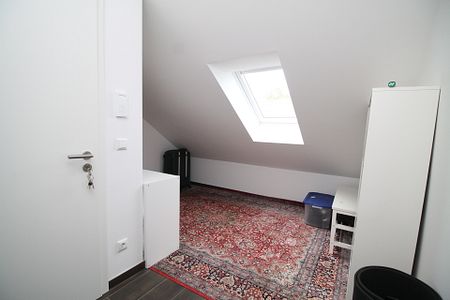 Moderne 2-Zimmerwohnung mit schickem Bad und Balkon - Foto 5