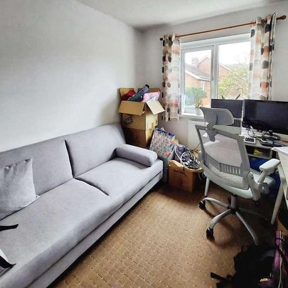Rhodfa Sweldon, The Waterfront, Barry, CF62 - Photo 1