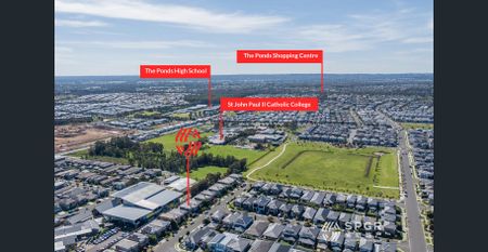 Impressive Double Storey Home with Expansive Living & Secluded Location - Photo 3