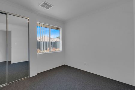 Spacious Four Bedroom Home for Lease - Photo 5