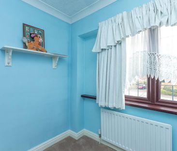 3 bedroom detached house to rent - Photo 4