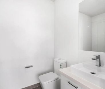“Spacious & Modern Living in the Heart of Brunswick West” - Photo 4