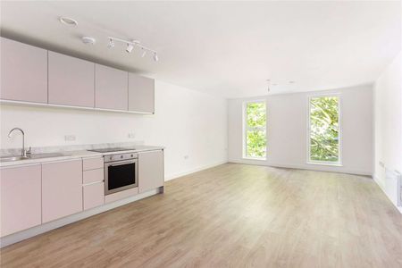 A modern studio apartment close to Cabot Circus - Photo 5