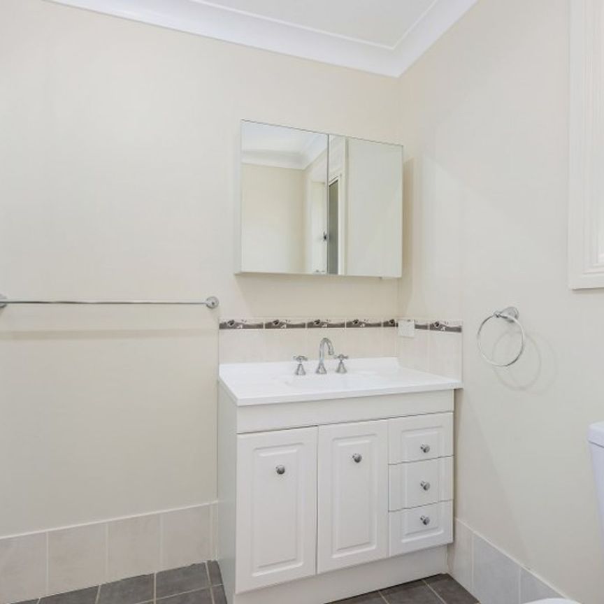 Beautiful 4 Bedroom Home in Lampada Estate - Photo 1