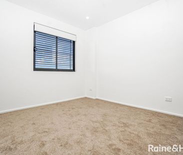 Convenient Living Apartment - Photo 1