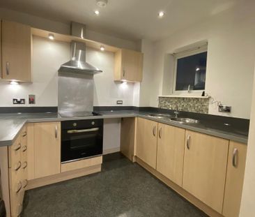 2 bedroom flat to rent - Photo 6