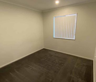Modern 2-Bedroom Home - Photo 5