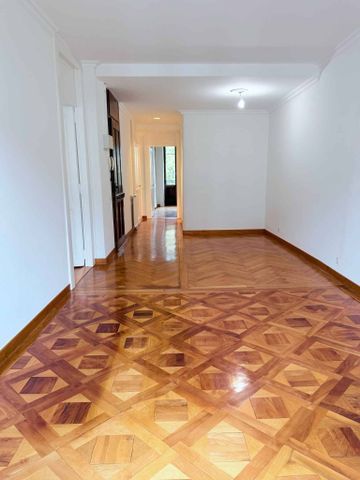 Bel appartement à côté du Pars des Bastions - Foto 2