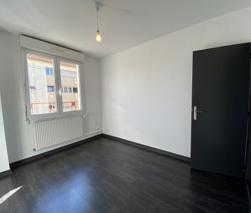 Location Appartement 3 pièces 43m² VANDOEUVRE LES NANCY 54500 - Photo 2